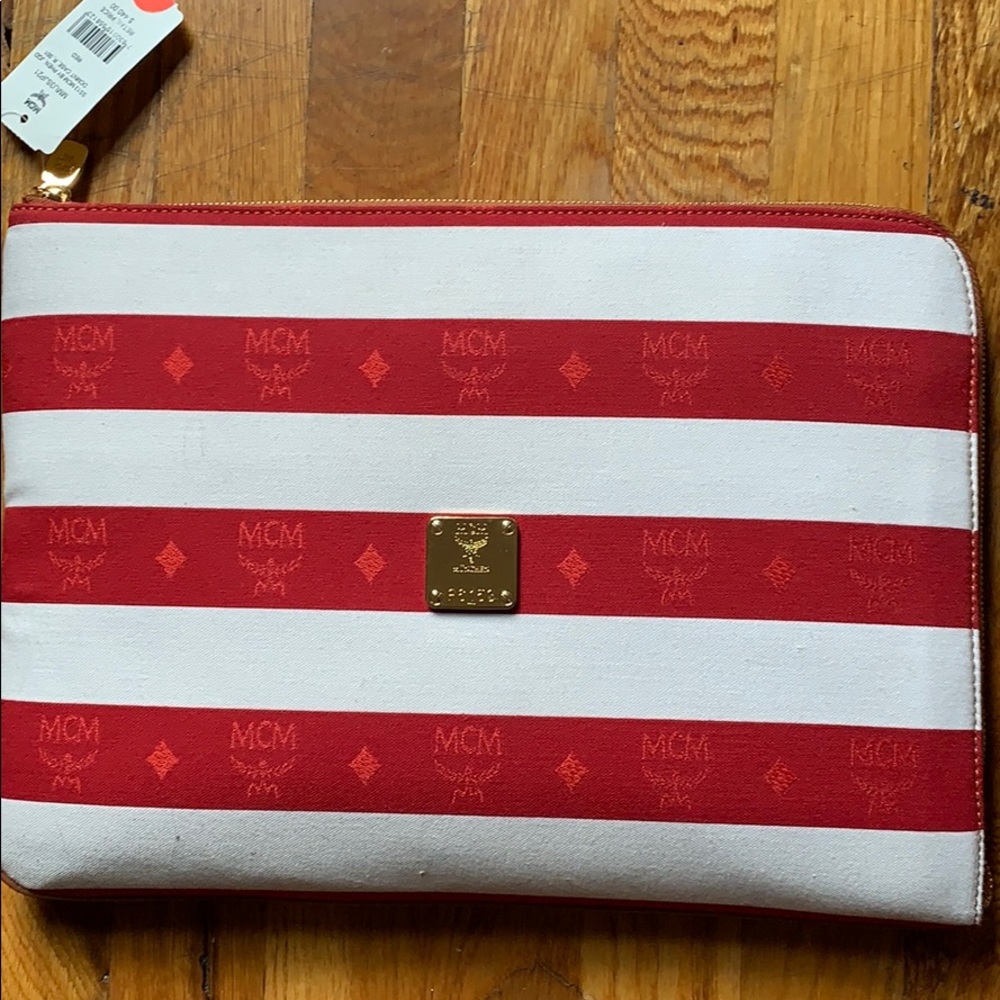 MCM Document Case